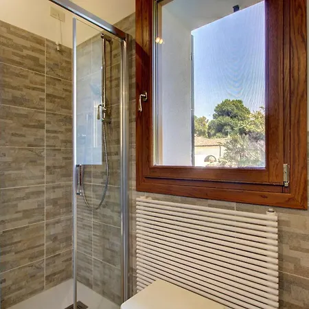 Torre-barbariga Country House,3 Beds,3 Bath,parking Apartamento
