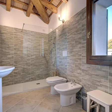 Torre-barbariga Country House,3 Beds,3 Bath,parking 아파트 *